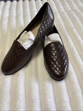 Trotters Dark Brown Quilted Flat - Brown